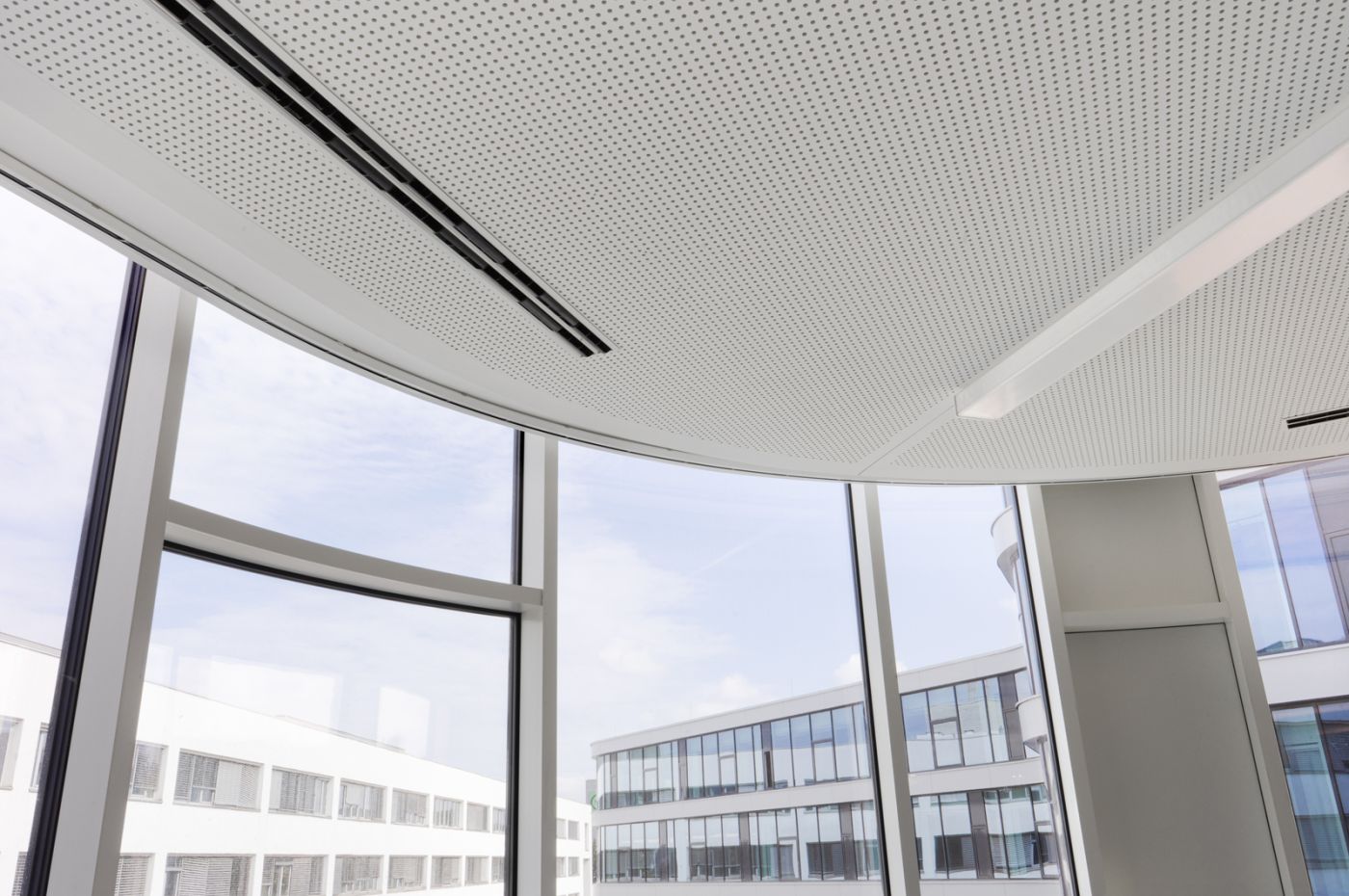 Runder Deckenabschluss | Techbase Linz