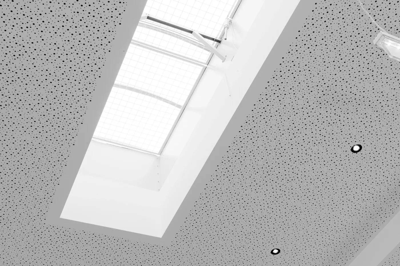 Ausbildung Lichtkuppel W4 Business Campus Horn XIRO INNENAUSBAU